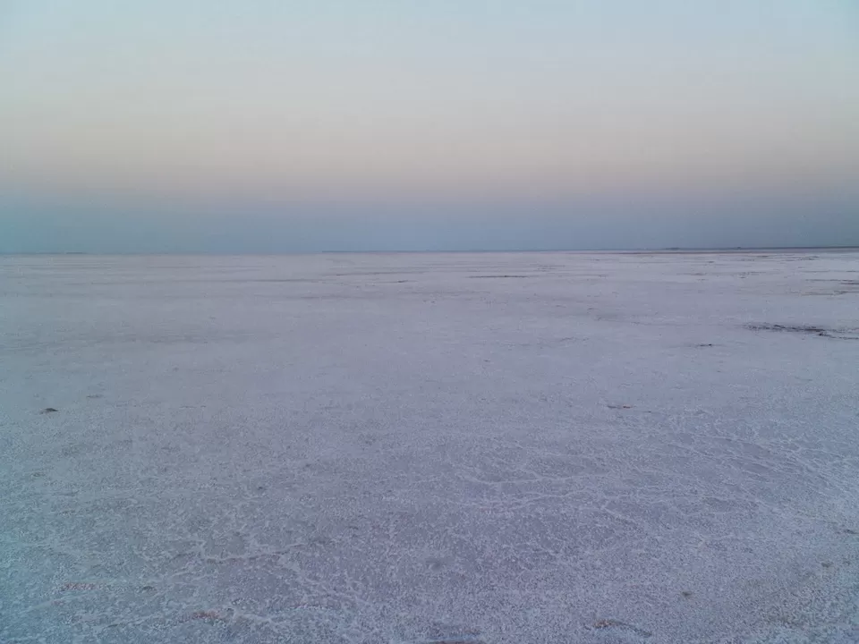 Photo of Rann of Kutch, Kutch, Gujarat, India by theboardroombackpackers