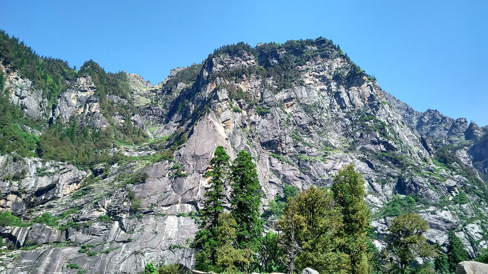 Photo of What I discovered during my trekking trip to "Hampta Pass"! by milan patel