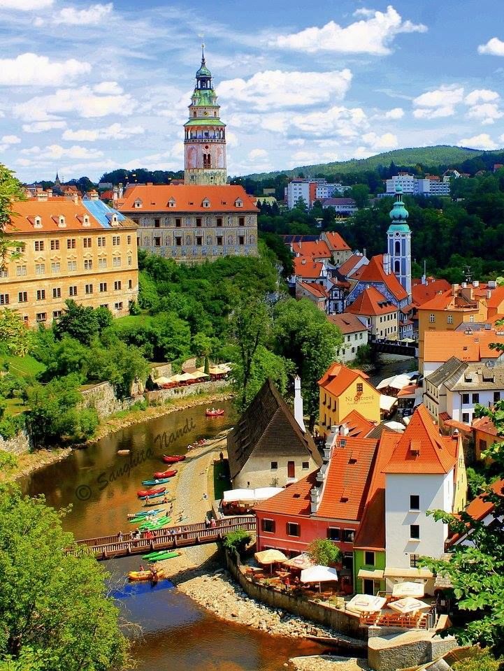 Photo of Český Krumlov - The search for a nameless friend 2/8 by Sanghita Nandi