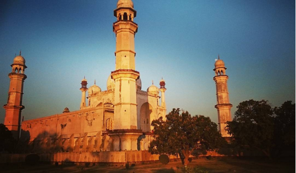 Photo of Bibi Ka Maqbara : Always leaves people Baffled 5/6 by Do Ghumakkad
