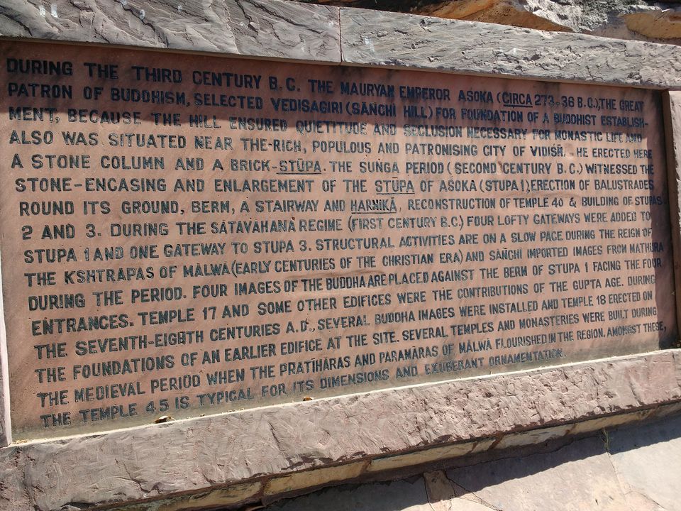 Photo of The Great Stupa at Sanchi : The oldest stone structure in India 3/3 by Do Ghumakkad