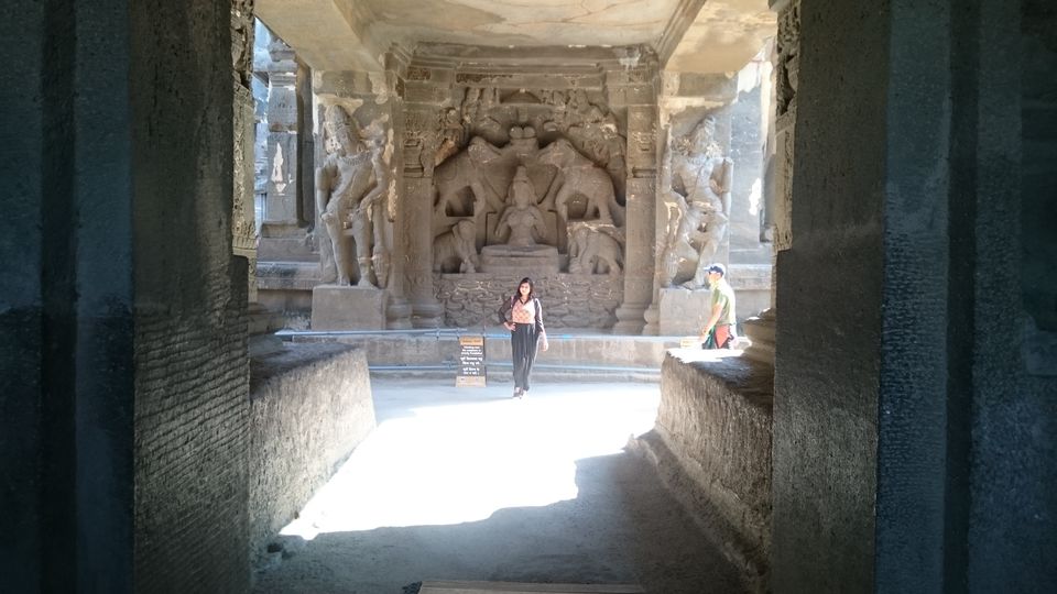 Photo of The unique Architecture of Kailasa Temple Ellora 3/3 by Do Ghumakkad