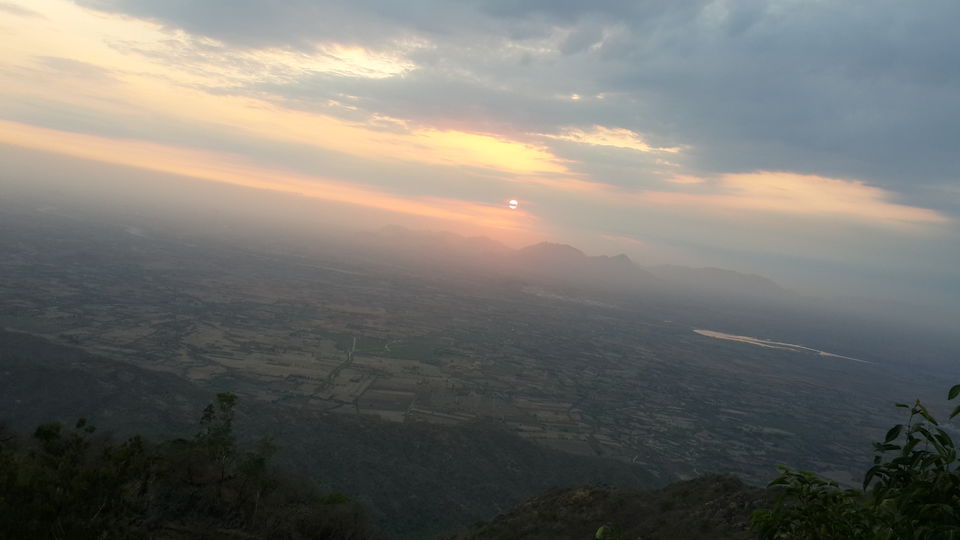 Photo of Mount Abu Road, Mount Abu, Rajasthan, India by Wanderlust_eva