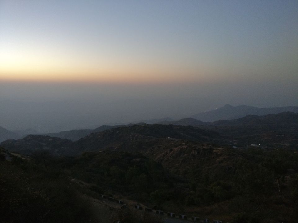 Photo of Sing a song of happiness at beautiful hill station of Rangeelo Rajasthan. by Jimish Parekh
