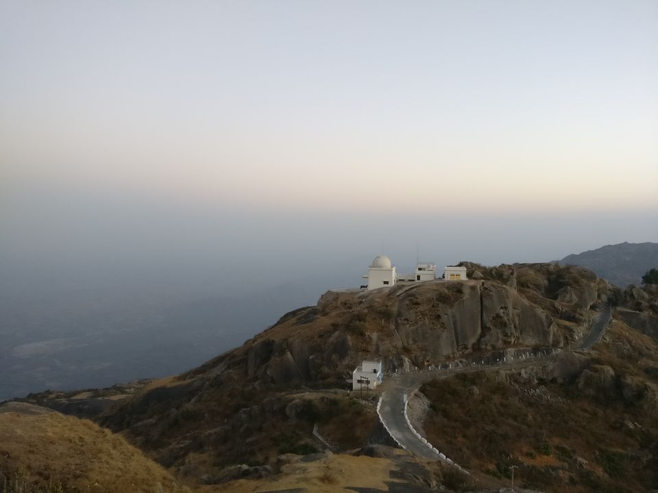 Photo of Sing a song of happiness at beautiful hill station of Rangeelo Rajasthan. by Jimish Parekh