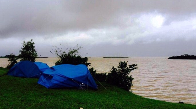 Photo of Malshej Ghats: Camping Right Next To Clouds by Dhawal Surana