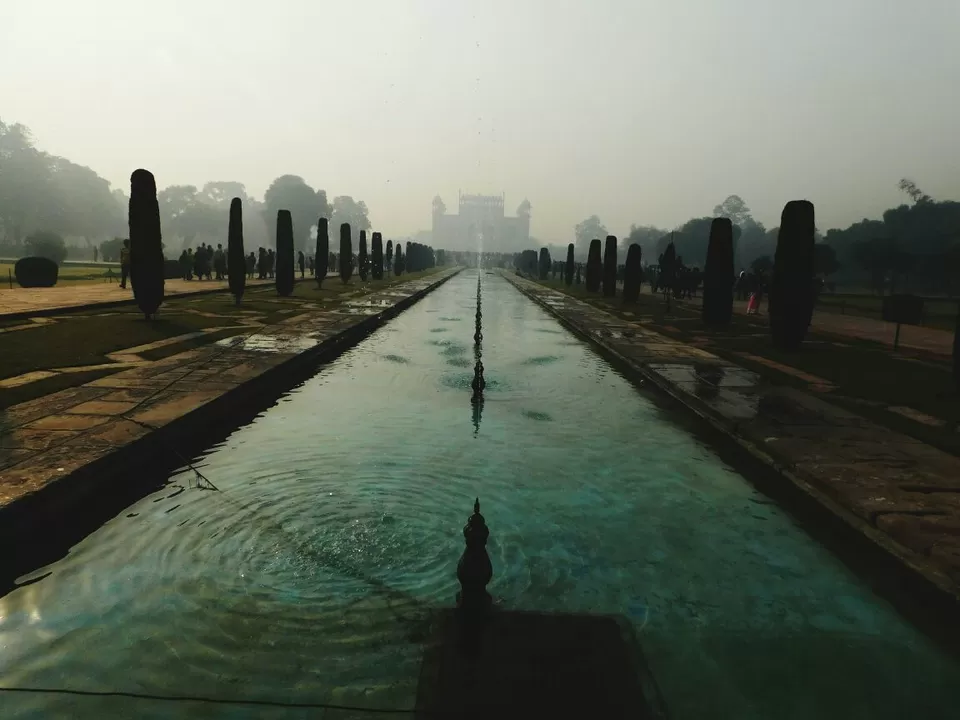 Photo of Taj Mahal, Dharmapuri, Tajganj, Agra, Uttar Pradesh, India by Chic in Boots