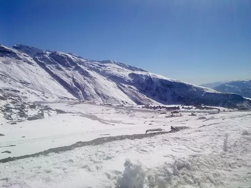 Photo of Rohtang Pass, Lahaul And Spiti, Himachal Pradesh, India by Badari Deshpande
