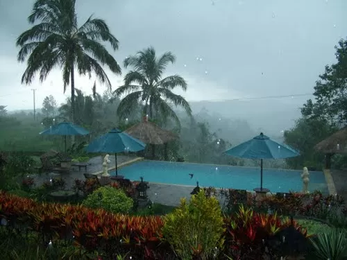 Photo of Bali, Indonesia by Badari Deshpande