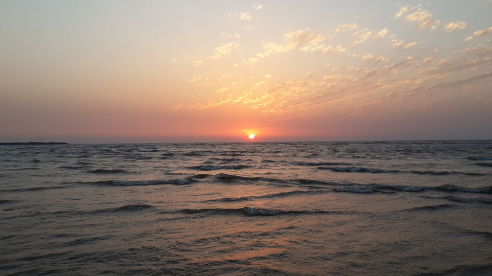 Photo of A Day trip to Aksa Beach - #AaaChaltiKya by Vinay Thakur