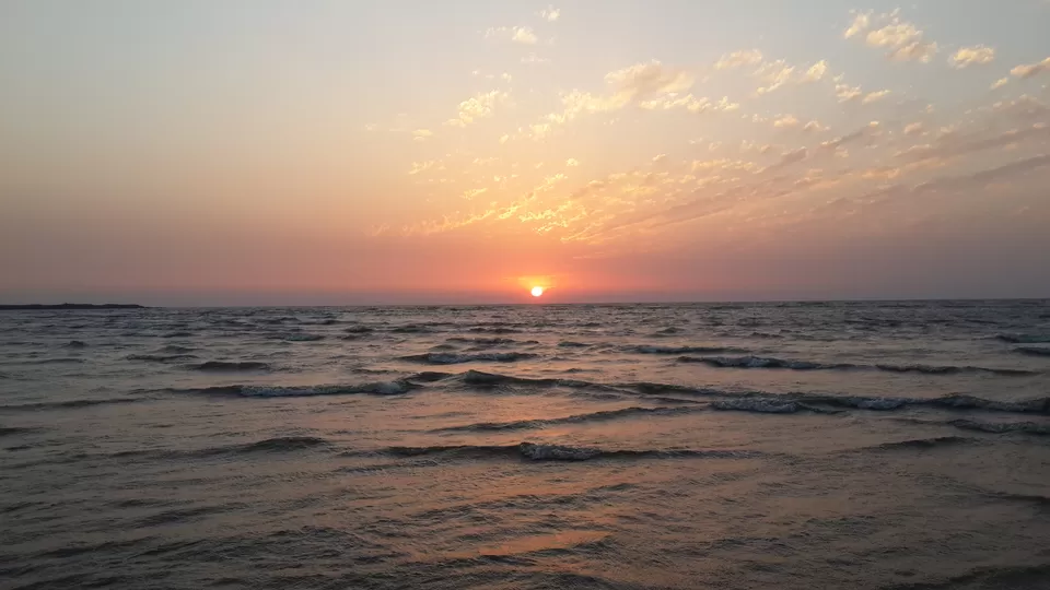 Photo of A Day trip to Aksa Beach - #AaaChaltiKya by Vinay Thakur