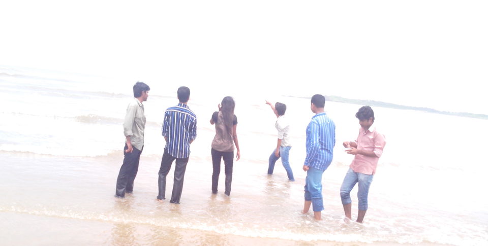 Photo of A Day trip to Aksa Beach - #AaaChaltiKya by Vinay Thakur
