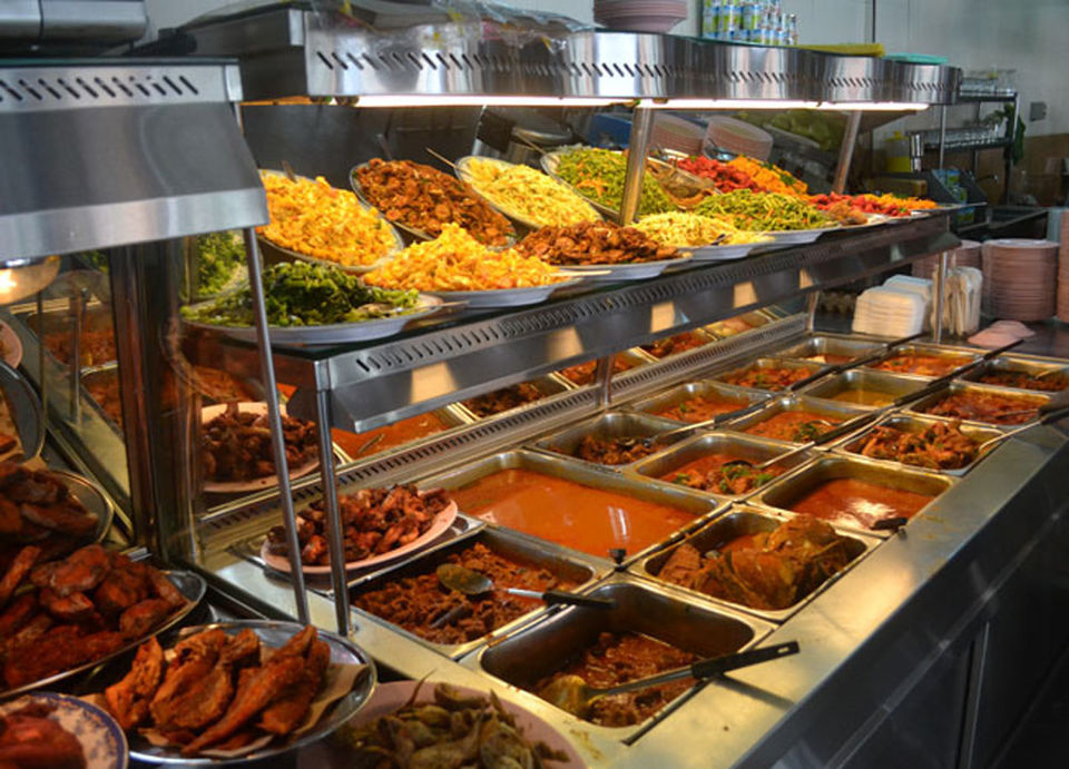 Photo of Go Mad over 4 delectable Malay Sweets! 1/1 by singaporetravel03