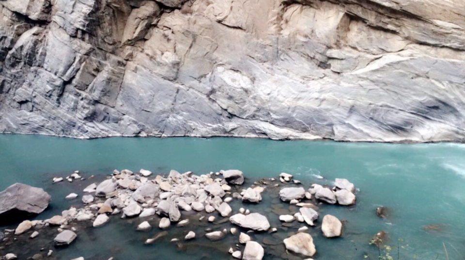 Photo of When the roads are bad, the destinations are always overwhelming -Roadtrip in Kinnaur 17/32 by High on Highway