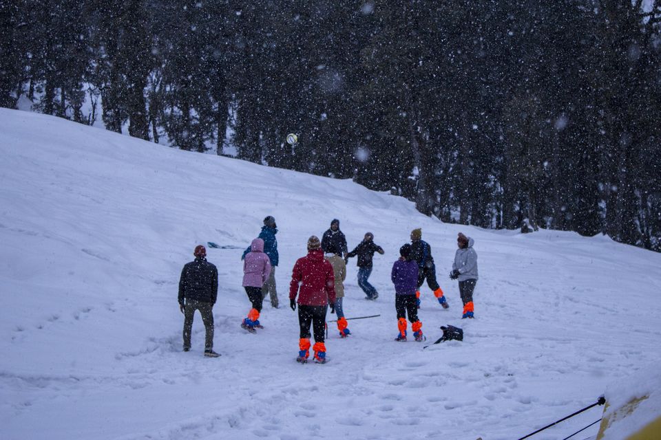 Photo of Paradise in mountain : Kedarkantha 12/21 by leshan haider