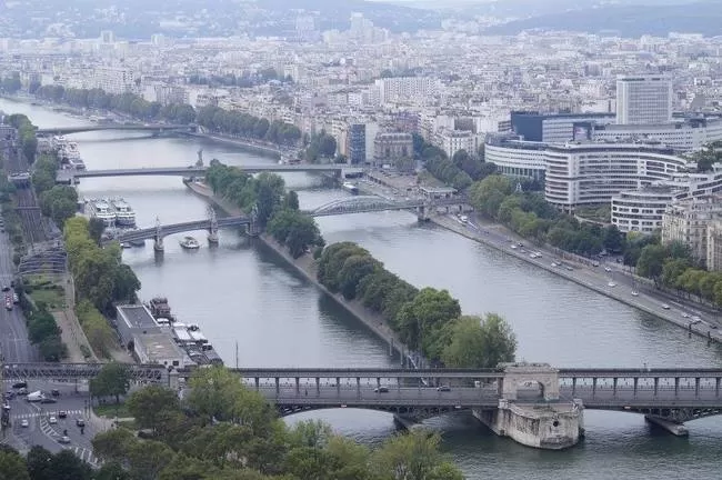 Photo of Paris, France by Chaitali Satish Kulkarni