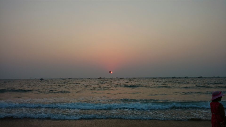 Photo of The Sunset, The Solitude and Me by netrashelar