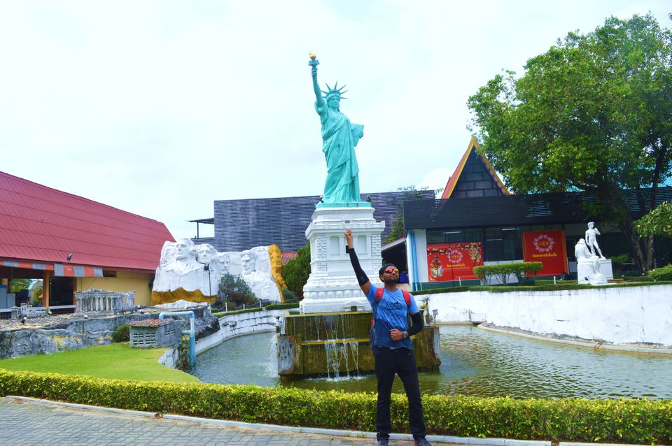 Photo of Around the world in 1 hour - Mini Siam (Pattaya) by Kapil Kumar