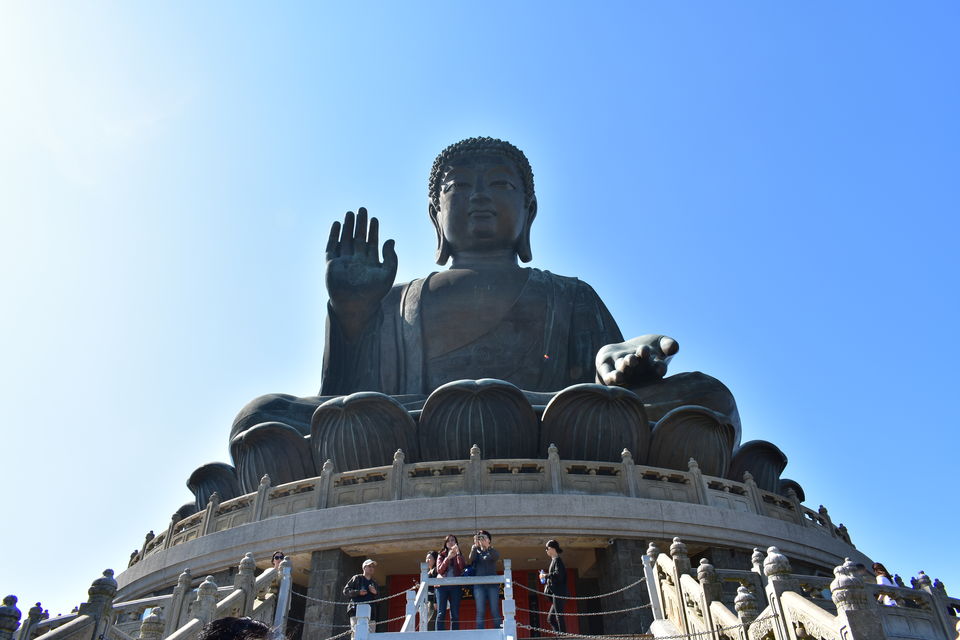 Photos of How to spend more than 6 hours at Hong Kong Airport: Big Buddha :) 1/6 by Kapil Kumar