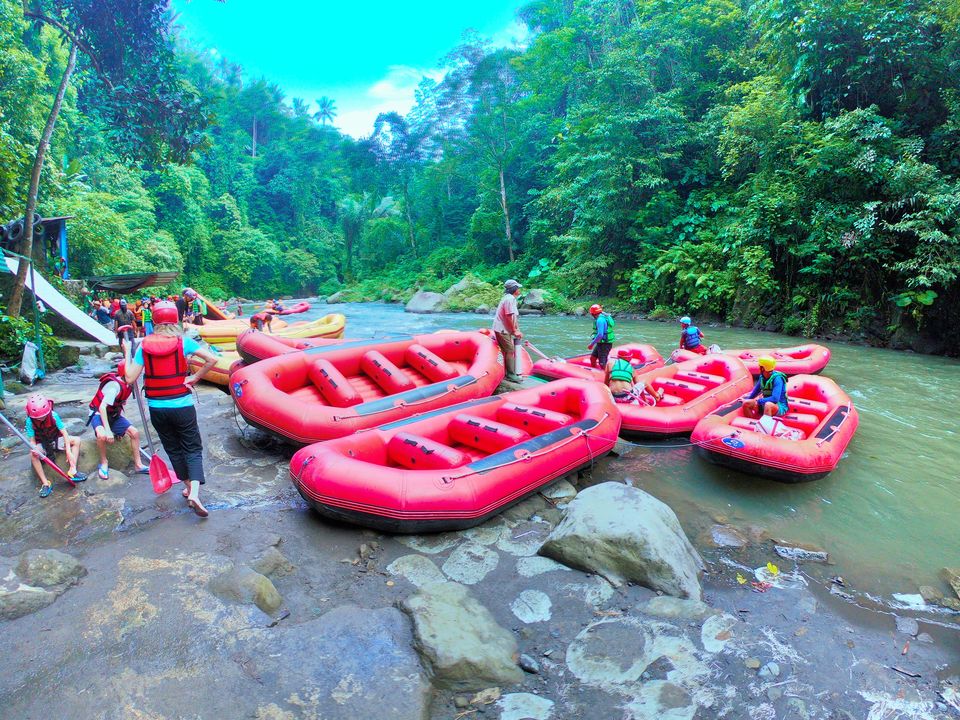 Photo of Adventure in Bali : White water river rafting in Ayung river 2/7 by Kapil Kumar