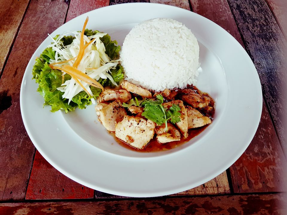 Photo of What to eat in Thailand ? Flavors of Thailand #ThaiFood #AmazingThailand #foodtrail 2/10 by Kapil Kumar