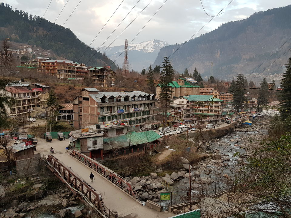 Photo of Old Manali, Manali, Himachal Pradesh, India by Balu