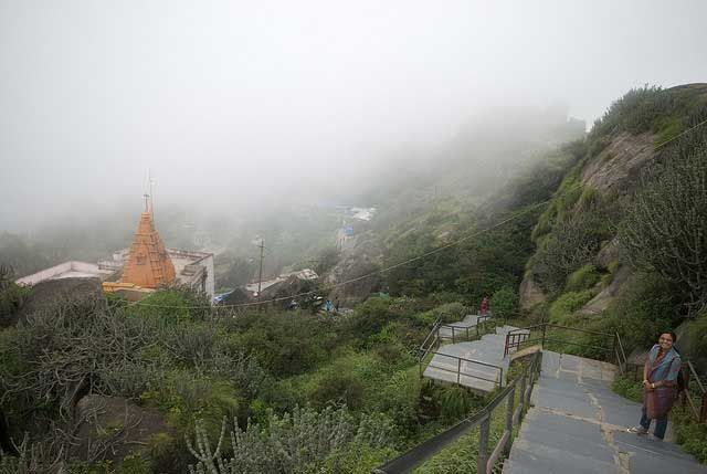 Photo of Travelling Solo to Mount Abu 4/4 by Sristi Sikka