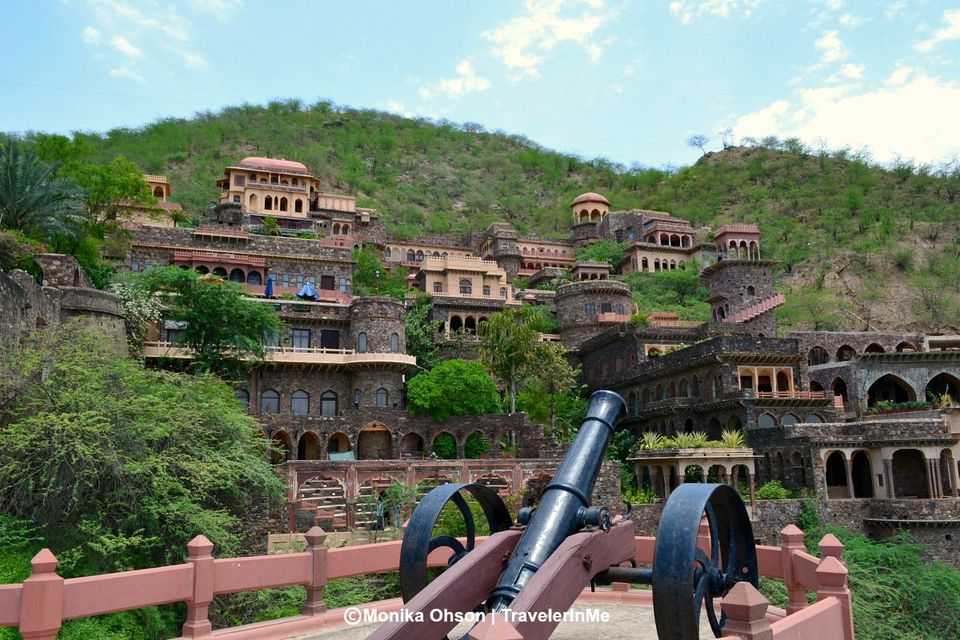 Photo of 24-Hours of Grandeur @ Neemrana Fort -Palace! by TravelerInMe