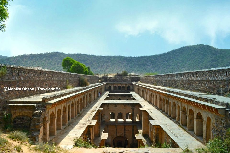 Photo of 24-Hours of Grandeur @ Neemrana Fort -Palace! by TravelerInMe