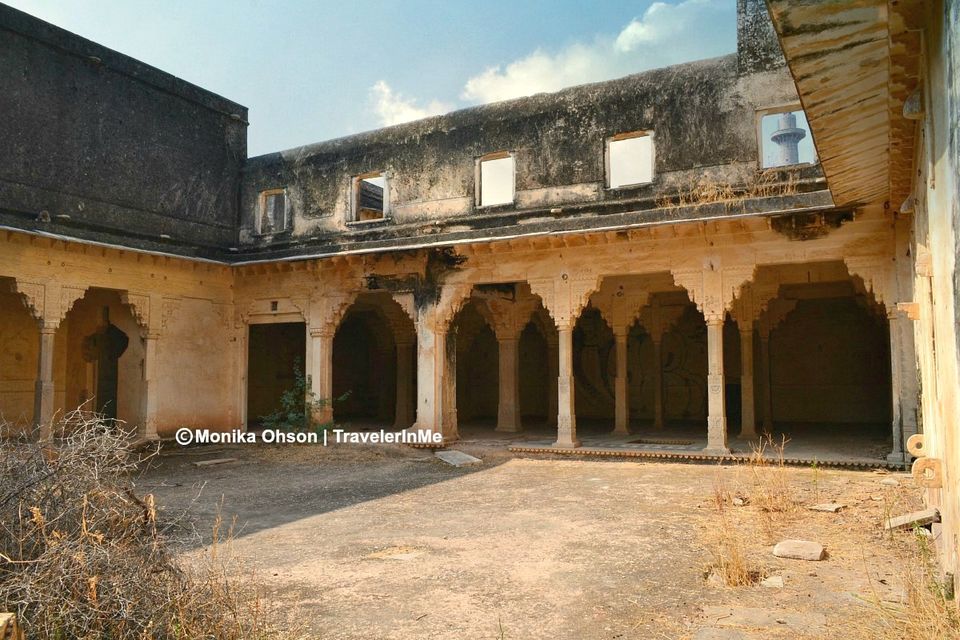 Photo of Crumbling heritage : Bundi's Taragarh Fort by TravelerInMe