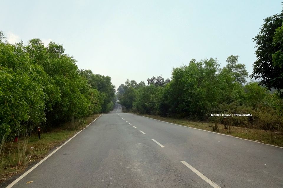 Photo of Driving through a countryside 1/21 by TravelerInMe