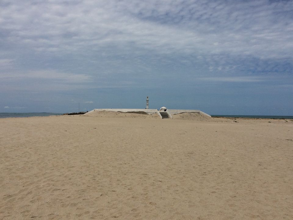 Photo of Arichal Munai, Dhanushkodi, Tamil Nadu, India by zapdoss