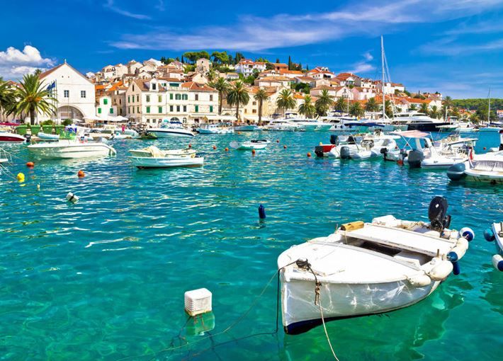 Photo of CROATIA : FULL OF LIFE 1/4 by Shubhangi Jain