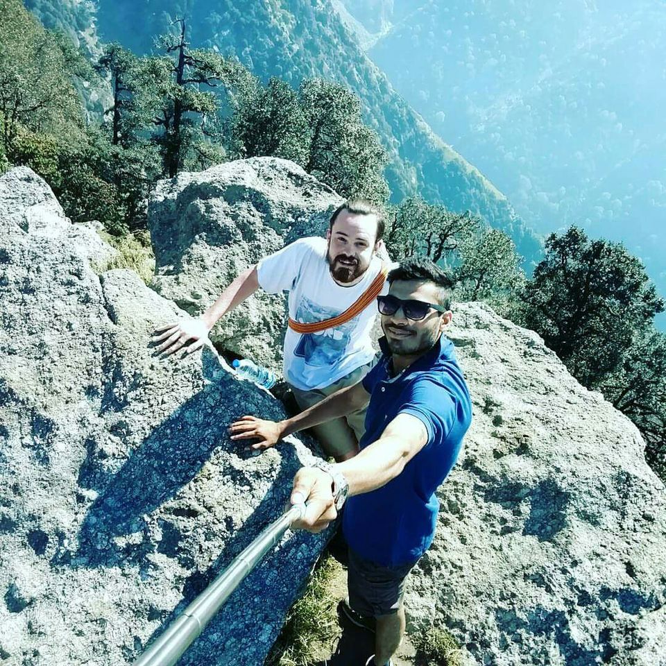 Photo of Trail to Triund Hill, Dharamshala, Himachal Pradesh, India by Prateek Jain