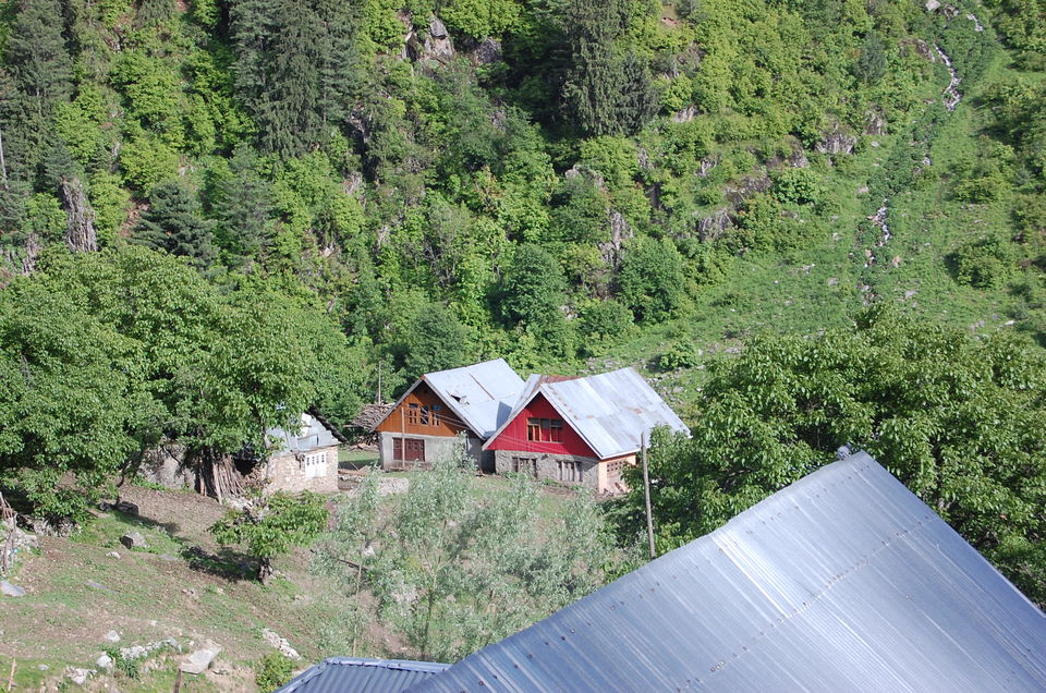 Photo of Naranag – A Hamlet In Kashmir Settled By Gujarati Nomads by Varun Suchday
