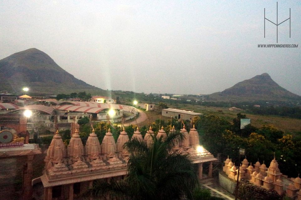 Photo of Shree Dharmachakra Prabhav Jain Shwetamber Tirth, Vilholi, Maharashtra, India by Prathamesh Avachare