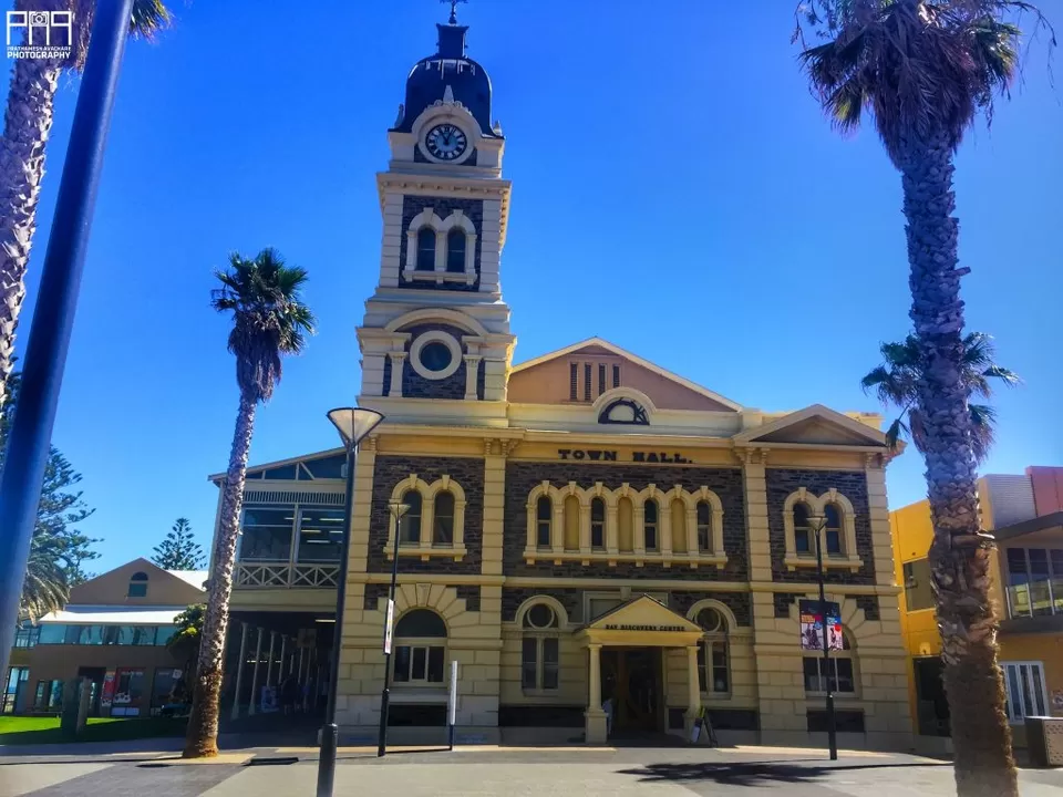 Photo of Adelaide Town Hall, King William Street, Adelaide SA, Australia by Prathamesh Avachare