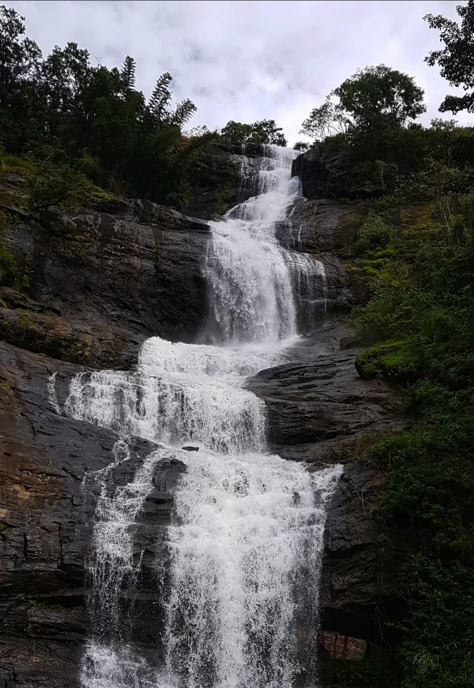 Photo of Cheeyappara Waterfalls, Kochi-Madurai-Tondi Point Road, Chillithodu, Kerala, India by Tushar Gupta