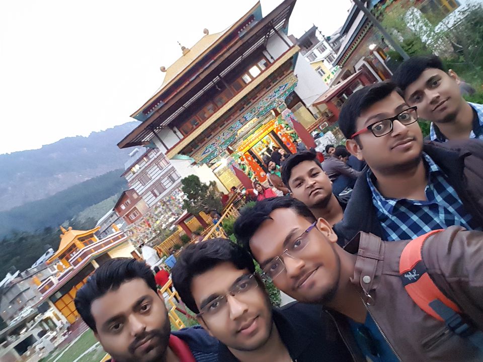 Photo of Himalaya Nyingmapa Buddhist Temple, Gompa Road, Siyal, Manali, Himachal Pradesh, India by Tushar Gupta