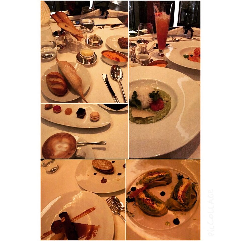 Photo of A night spent dining in heaven aka The Burj Khalifa 3/5 by Pratyancha J Goyal