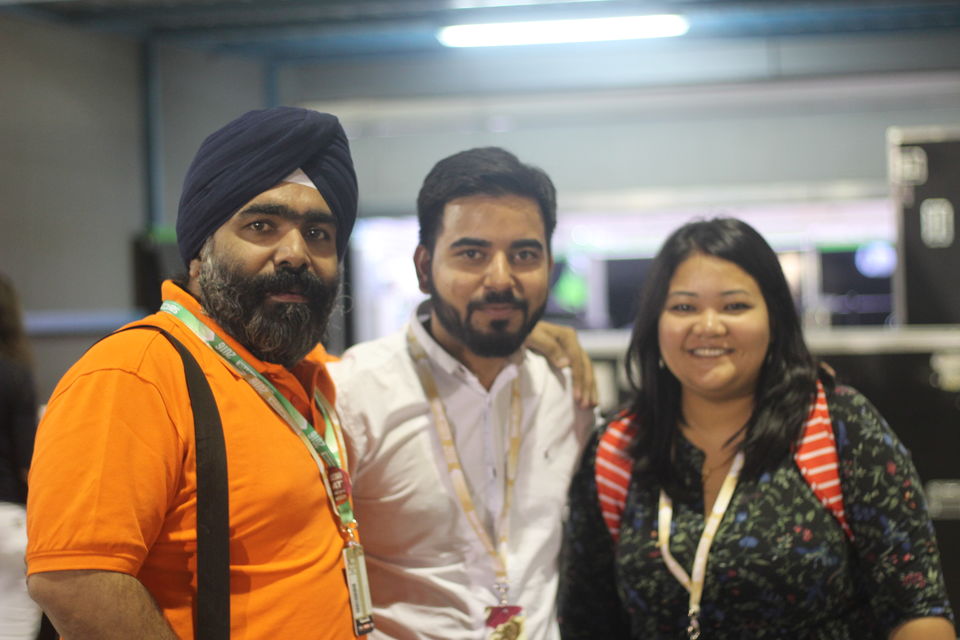 Photo of #SwipeRightToTravel Meeting a New Friend in a New Destination Qatar 14/16 by Charandeep Singh
