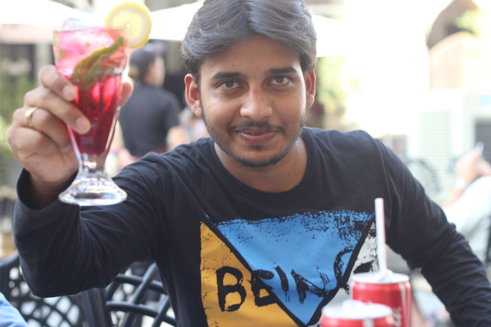 Photo of When i found my 3 Musketeer in Doha by Charandeep Singh