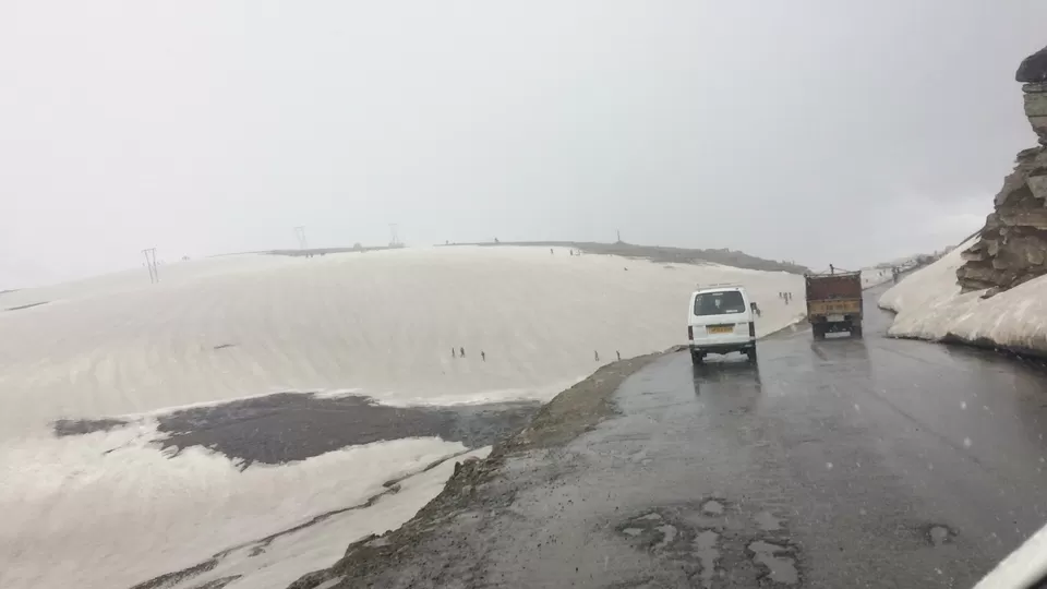 Photo of Rohtang Pass, Lahaul And Spiti, Himachal Pradesh, India by NIKHIL JAIN