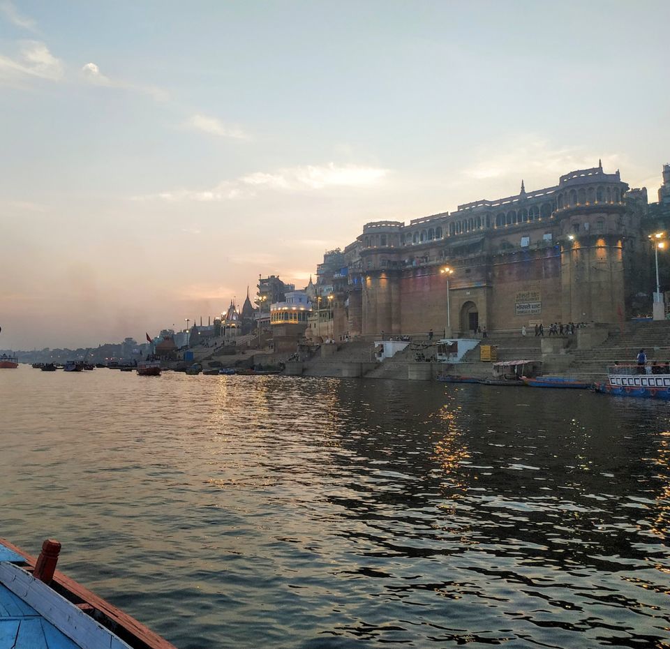 Photo of Every ghat has it's story : शाम-ए-बनारस by Aanjikya Shukla