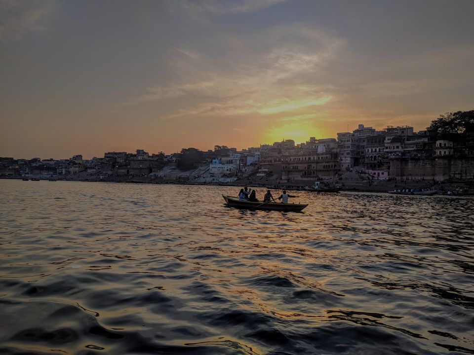 Photo of Every ghat has it's story : शाम-ए-बनारस by Aanjikya Shukla