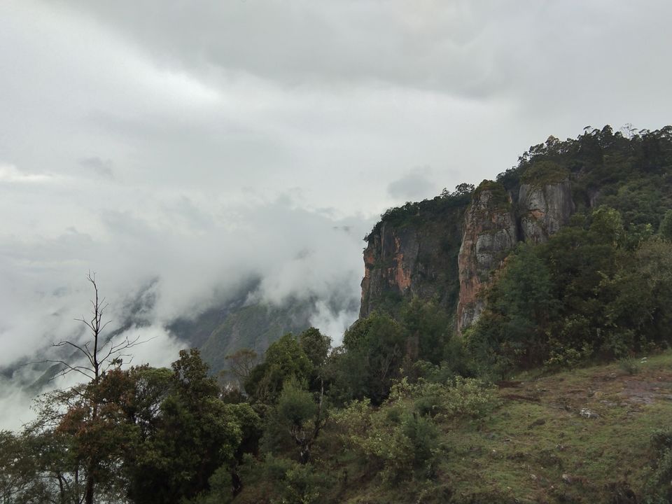 Photo of Kodaikanal hill station, Kodaikanal, Tamil Nadu, India by Sadhana Pandey