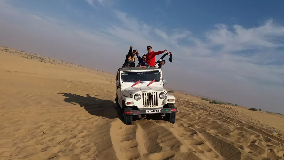 Photo of Sam Sand Dunes Desert Safari Jaisalmer, Kanoi, Rajasthan, India by Sameer Wadhwani