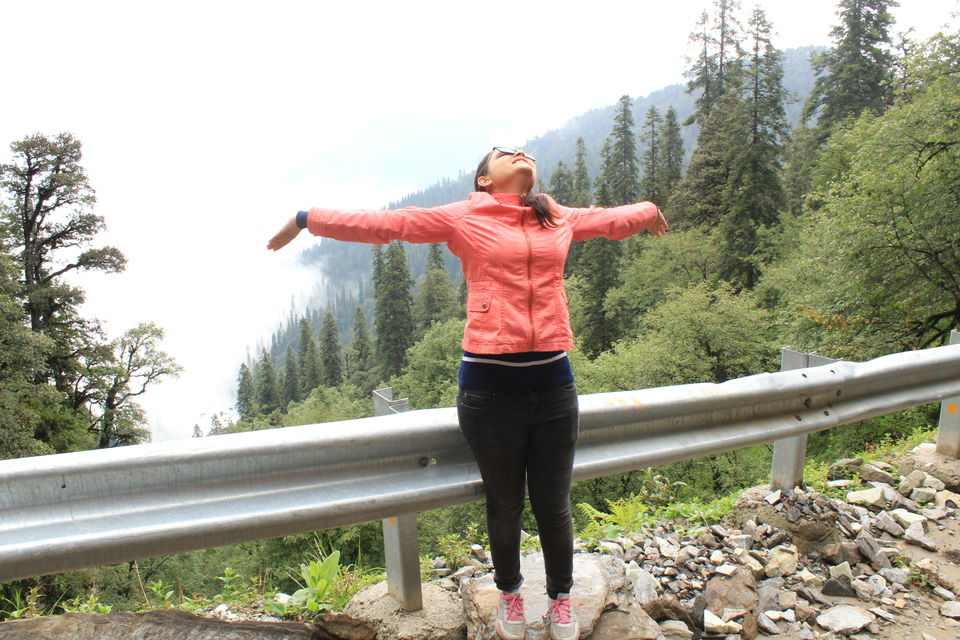 Photo of Pouring Heart out over misty Himachal by Sameer Wadhwani