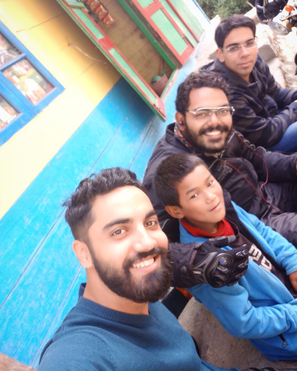Photo of Yumthang, Sikkim, India by Sameer Wadhwani
