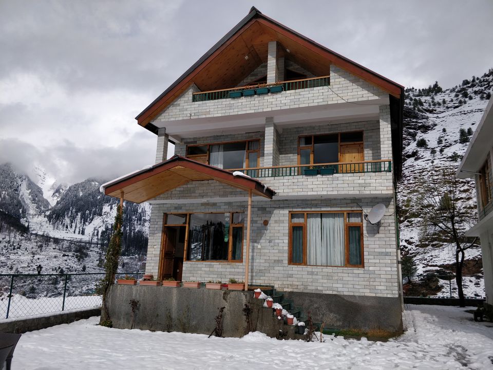 Photo of Palchan, Himachal Pradesh, India by Sameer Wadhwani